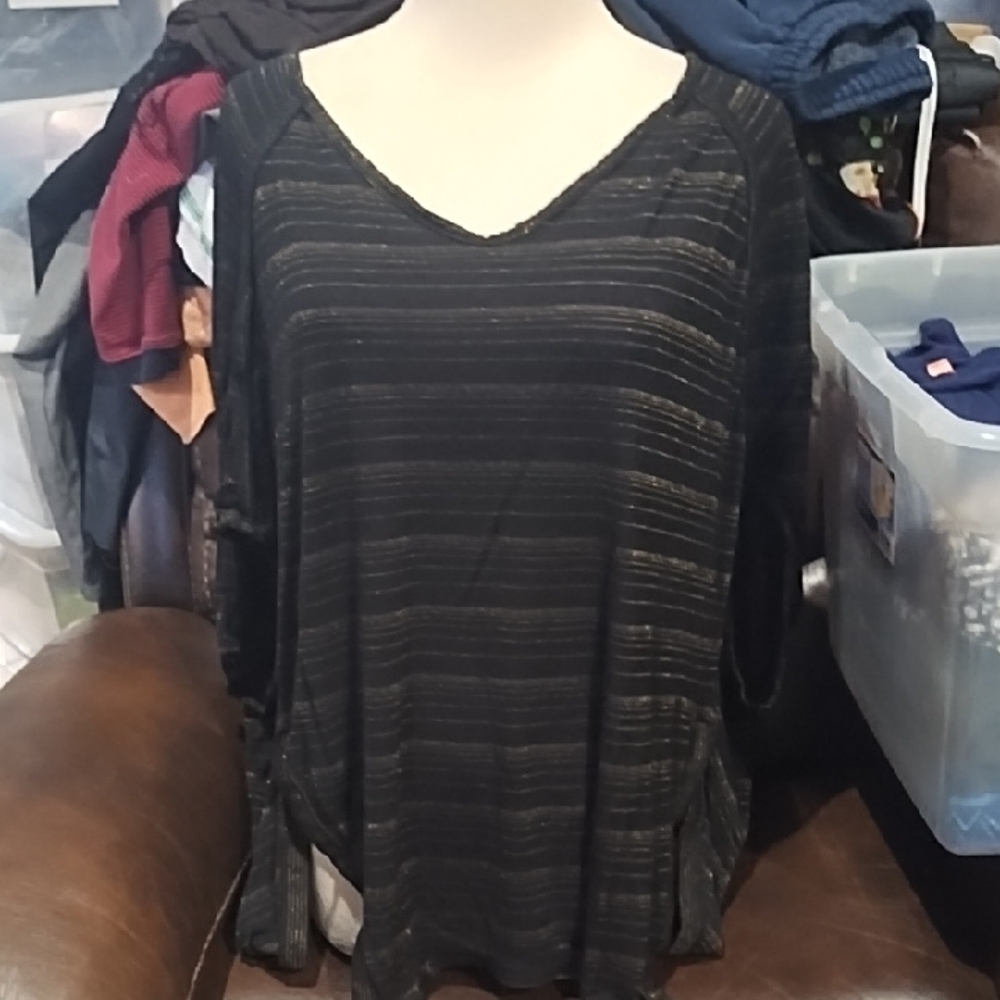 No Label Black Striped Top Gold thread
